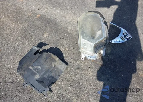 2013 Toyota Tacoma Base V6 z USA, uszkodzony, nr VIN 5TFUU4EN8DX070540